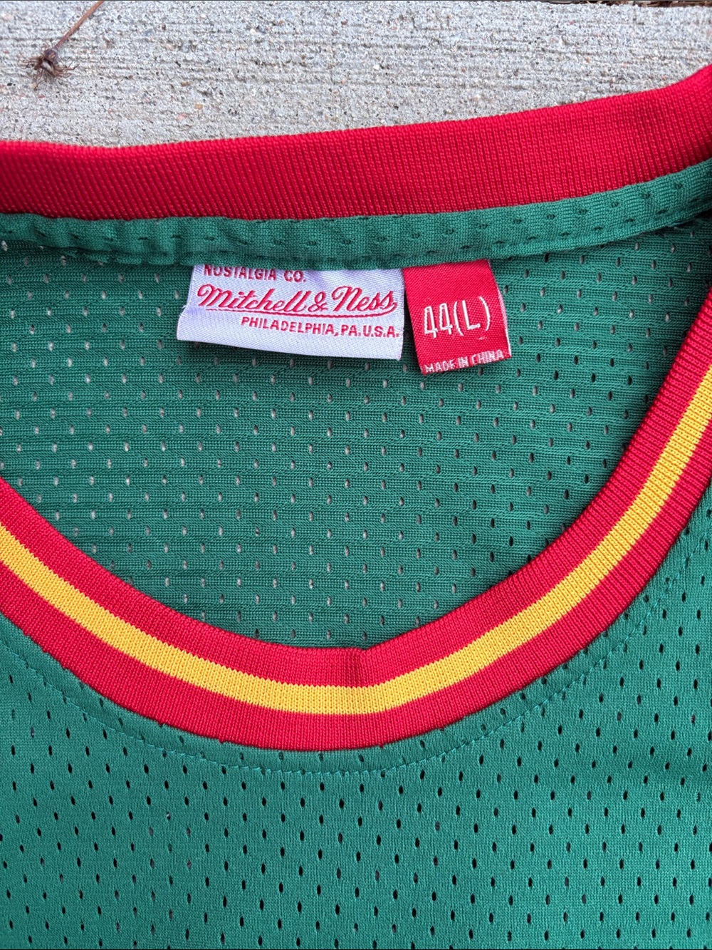 Shawn Kemp Sonics jersey 44 Large - Picture 4 of 8